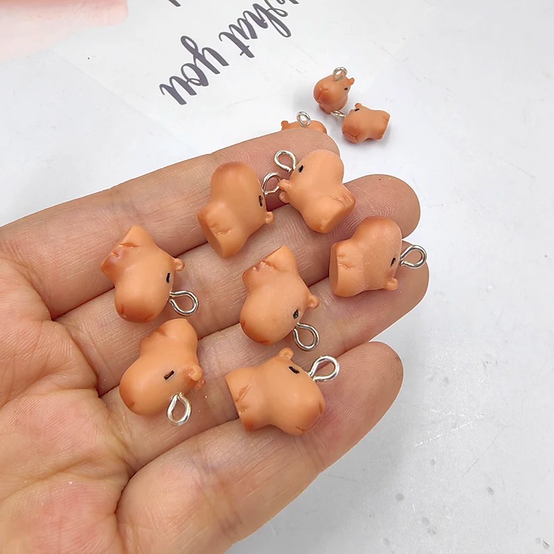 Resin Art Earrings - จี้คาปิบาร่าน่ารักขนาดเล็ก 10 ชิ้น สำหรับทำเครื่องประดับ จี้รูปสัตว์ยอดนิยม จี้ห้อยขนาดเล็ก