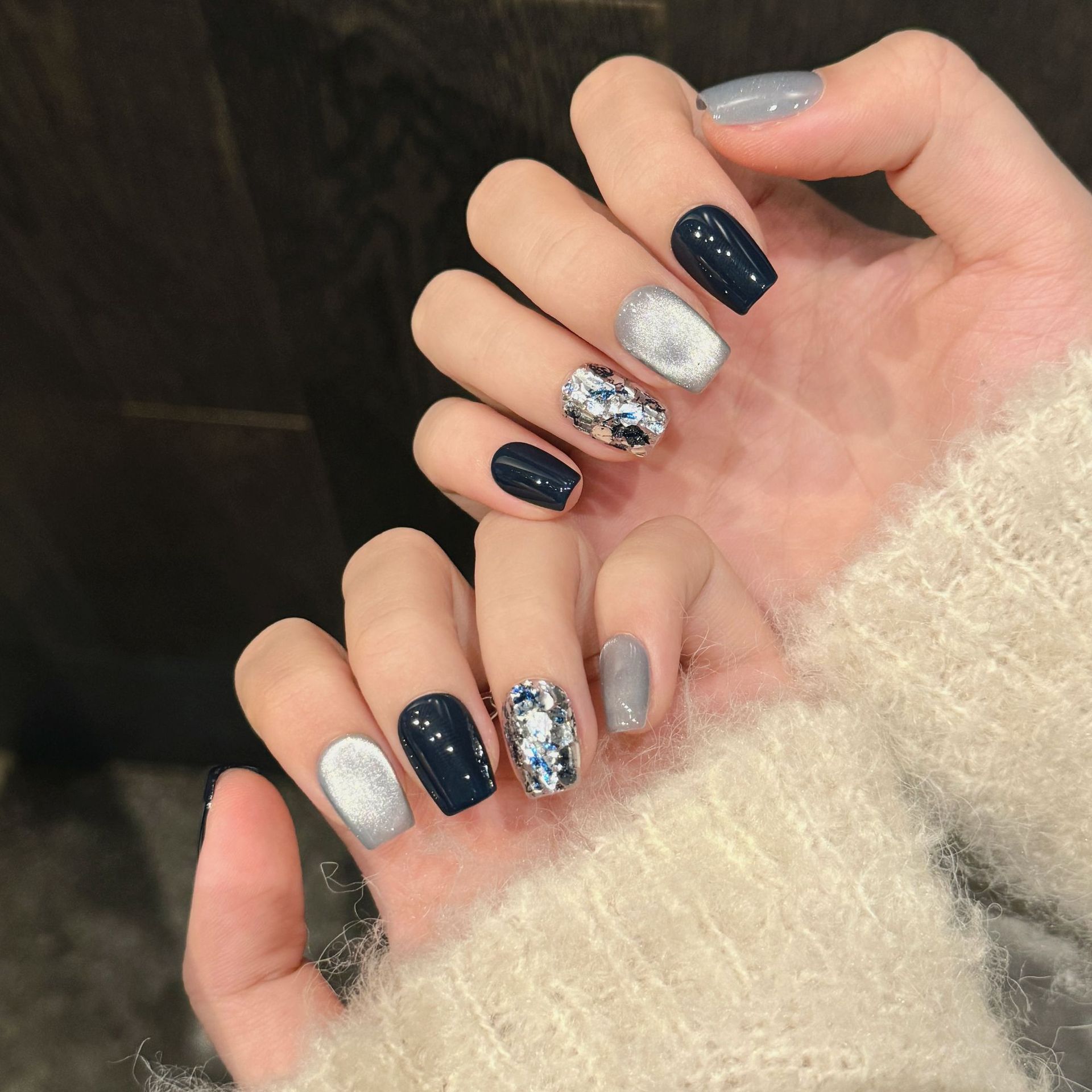 เล็บปลอมแบบกดติด 10 ชิ้น รุ่น  - Resin Art Ideas บทวิจารณ์และราคา